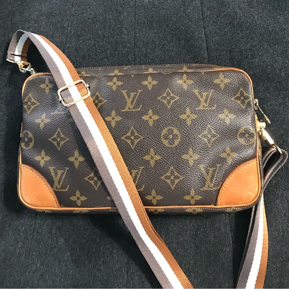 LOUIS VUITTON CLUTCH BAG ✅AUTHENTIC 863TH - Picture 12 of 12